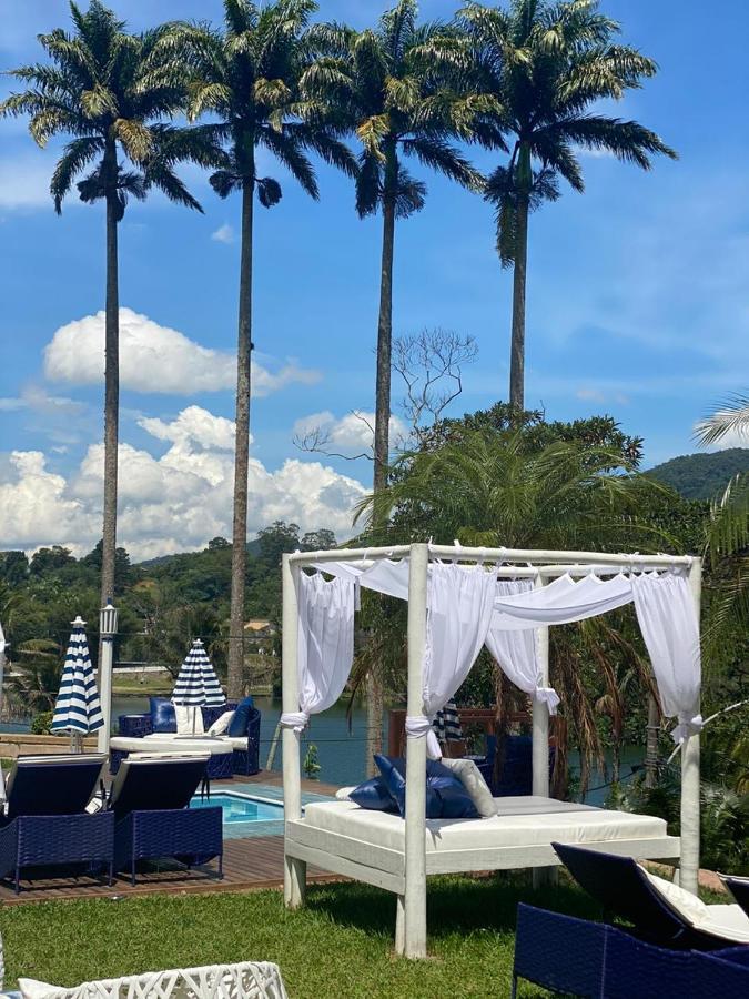 Costa Del Mar Boutique Miguel Pereira